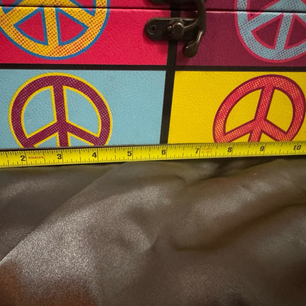 Colorful Peace Sign Storage Box - Picture 8 of 10